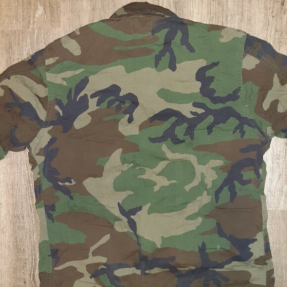 Woodland Camo Pattern * Vintage Long Sleeve, Medium Short, Coat, Combat * EUC * - Picture 6 of 7